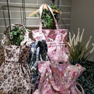 Trendy Totes