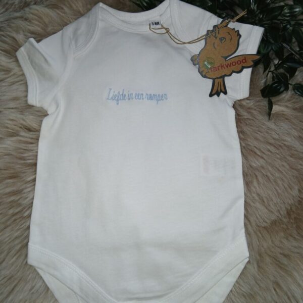 Body in maatje 3-6 maanden : Liefde in een romper.