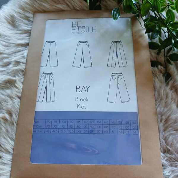 Papieren naaipatroon van Bel Etoile Bay : Broek