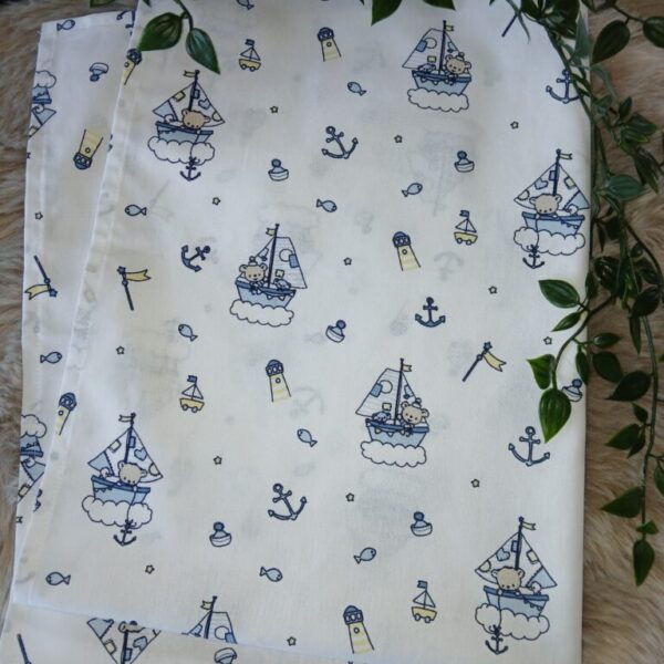 Laken voor kinderwagen : beertje met boot.
